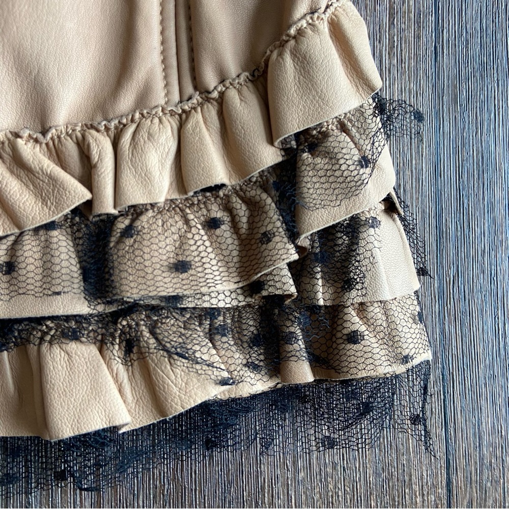 New with tags Red Valentino lamb skin leather tiered ruffle lace Nappa skirt 4 - Picture 2 of 15